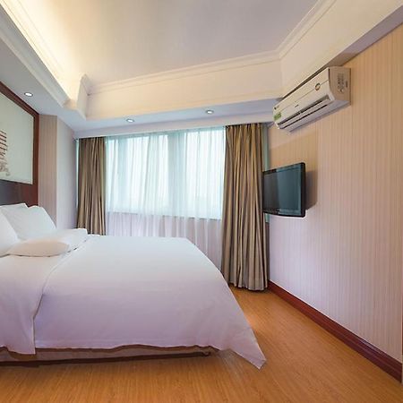 Vienna Hotel Kuangcsou Kültér fotó