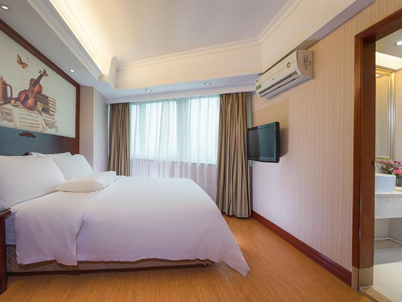 Vienna Hotel Kuangcsou Kültér fotó