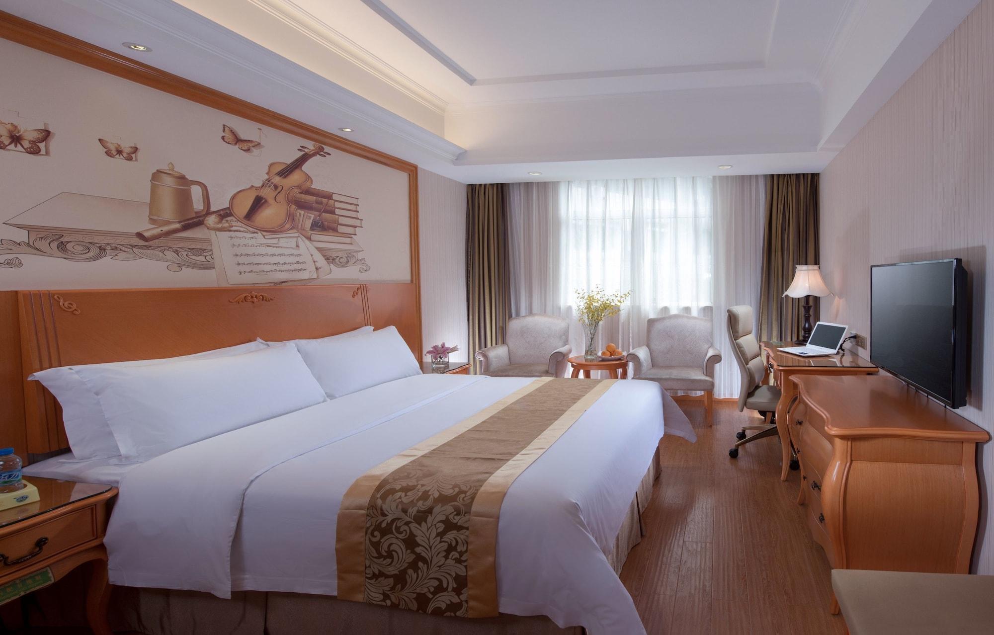 Vienna Hotel Kuangcsou Kültér fotó
